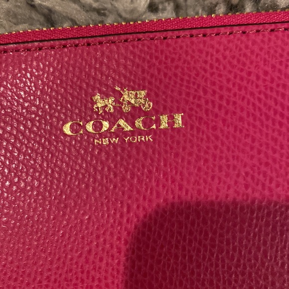 Coach wallet ! - Picture 5 of 5